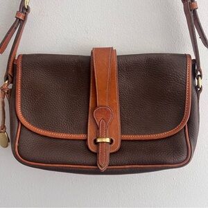Vintage Dooney & Bourke Brown Leather Shoulder Bag great style